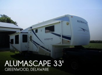 Used 2009 Holiday Rambler Alumascape Suite 33SKT available in Greenwood, Delaware