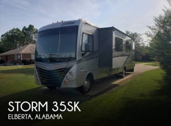 Used 2016 Fleetwood Storm 35SK available in Elberta, Alabama