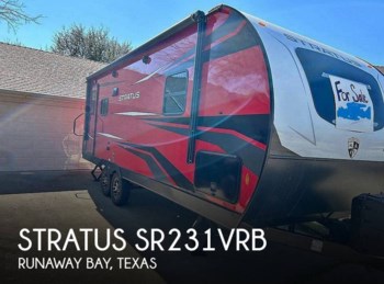 Used 2022 Venture RV Stratus SR231VRB available in Runaway Bay, Texas
