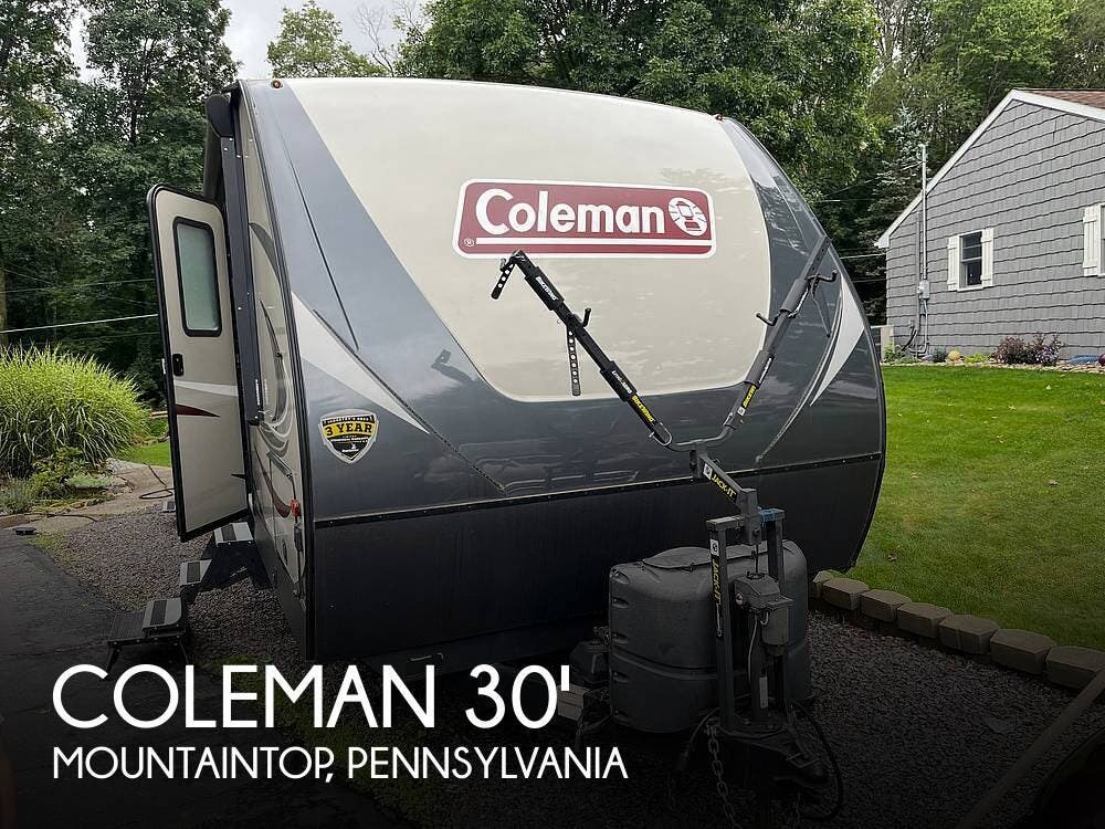 Used 2019 Dutchmen Coleman Light 3015BH available in Mountaintop, Pennsylvania