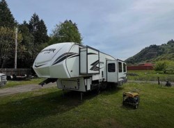Used 2020 Prime Time Crusader Lite 29BB available in Brookings, Oregon