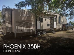 Used 2016 Shasta Phoenix 35BH available in Elgin, Texas