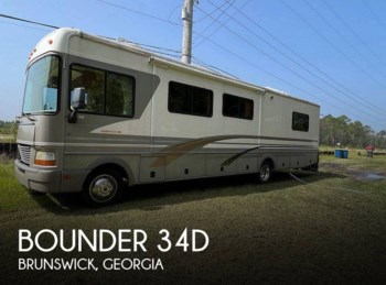 Used 2000 Fleetwood Bounder 34D available in Brunswick, Georgia