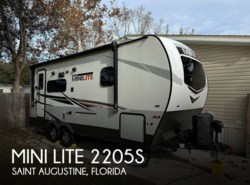 Used 2022 Rockwood  Mini Lite 2205S available in Saint Augustine, Florida