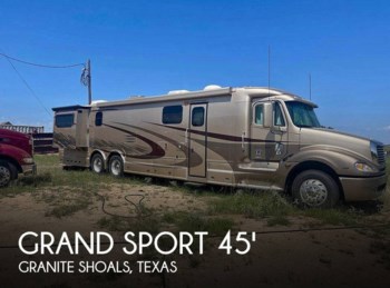 Used 2006 Dynamax Corp  Grand Sport Columbia 450 available in Granite Shoals, Texas