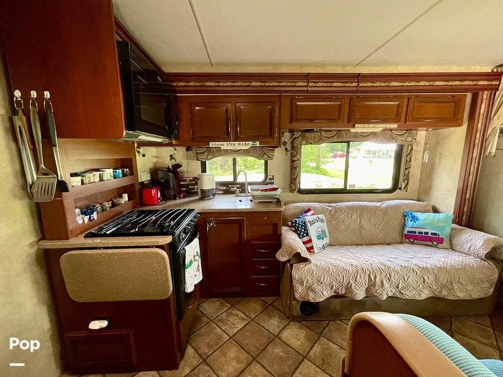 Used 2014 Thor Motor Coach Four Winds 31A available in Ft Pierce, Florida