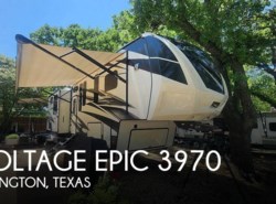 Used 2018 Dutchmen Voltage EPIC 3970 available in Arlington, Texas