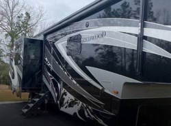 Used 2021 Redwood RV Redwood 4001LK available in Southaven, Mississippi
