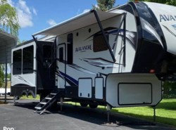 Used 2018 Keystone Avalanche 320RS available in Pittsboro, Indiana