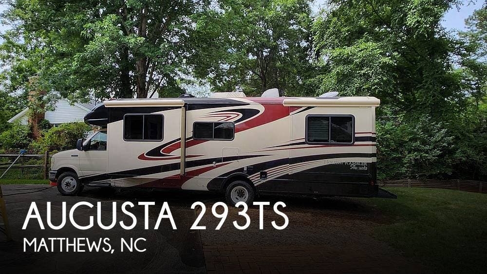 Used 2009 Holiday Rambler Augusta 293TS available in Matthews, North Carolina