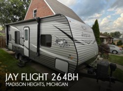 Used 2021 Jayco Jay Flight SLX 264BH available in Madison Heights, Michigan