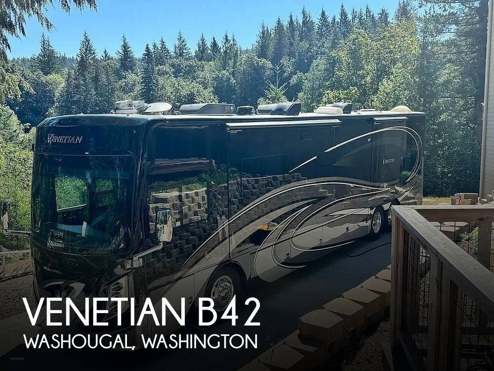 Used 2022 Thor Motor Coach Venetian B42 available in Washougal, Washington
