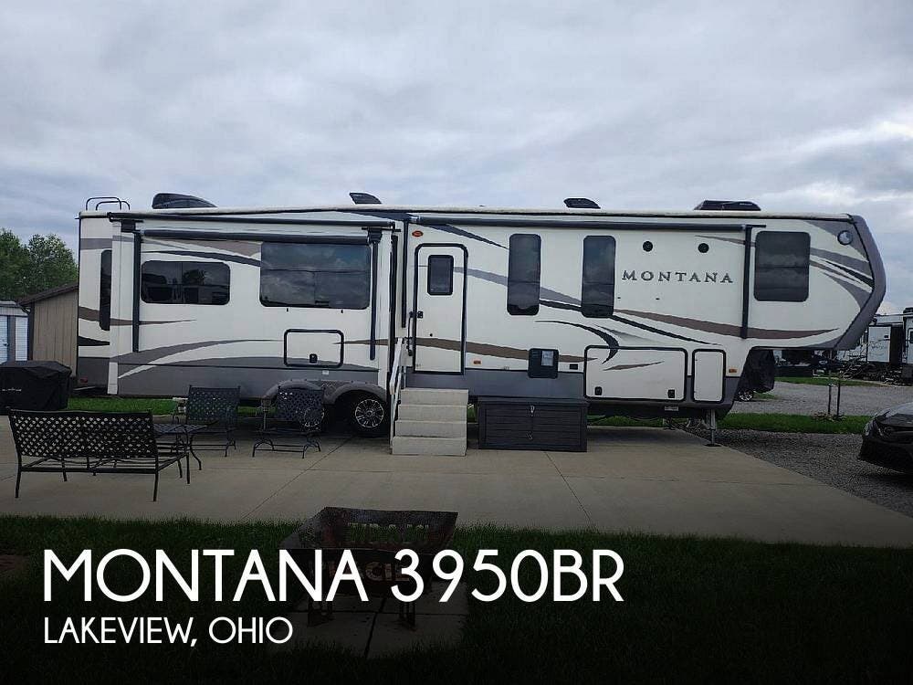 Used 2018 Keystone Montana 3950BR available in Lakeview, Ohio