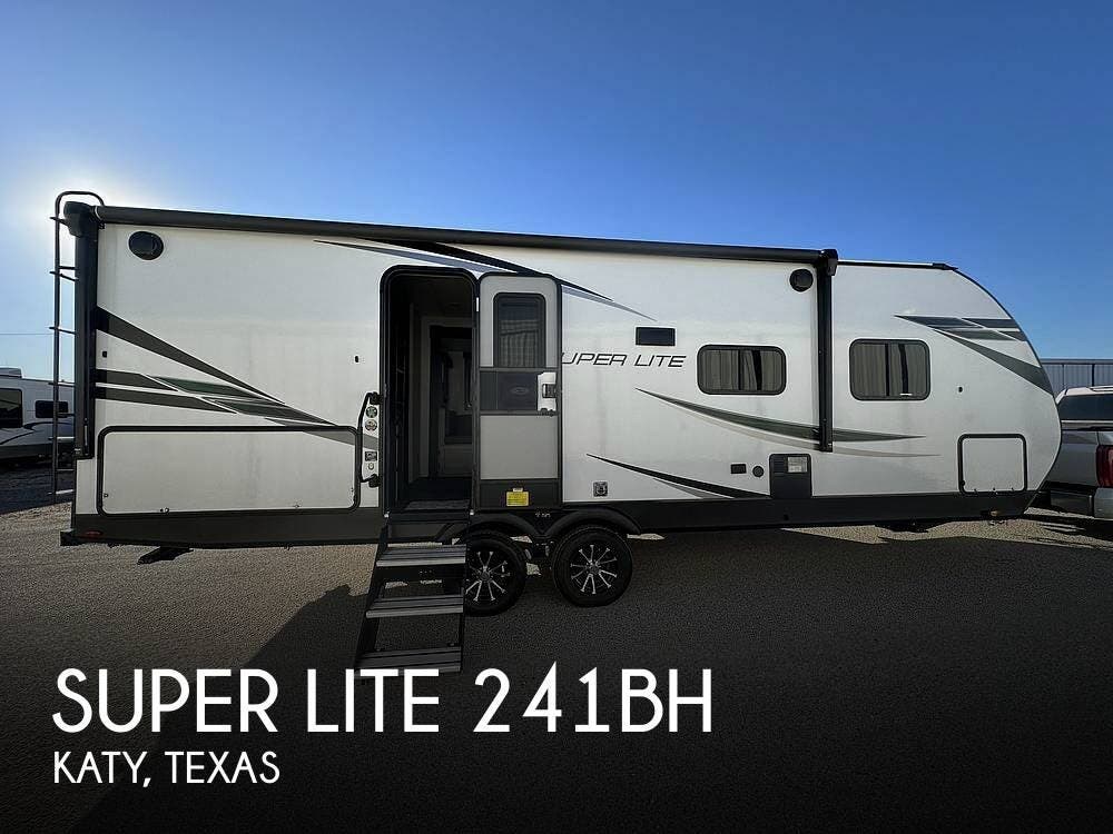 Used 2024 Starcraft Super Lite 241BH available in Katy, Texas
