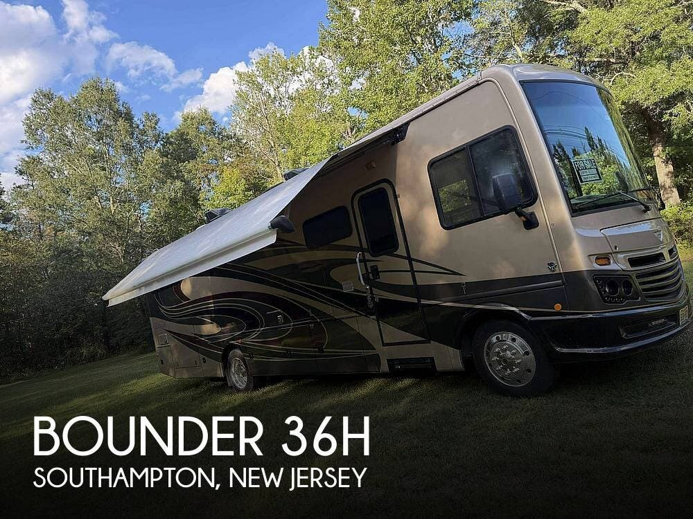 Used 2018 Fleetwood Bounder 36H available in Southampton, New Jersey