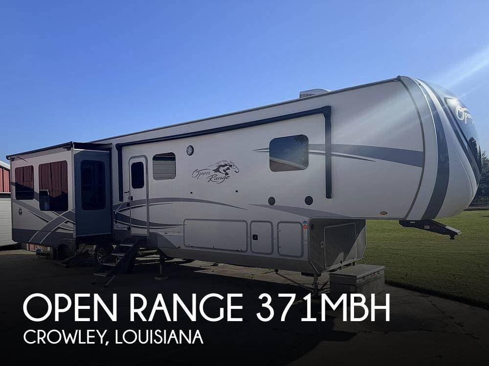 Used 2019 Highland Ridge Open Range 371MBH available in Crowley, Louisiana