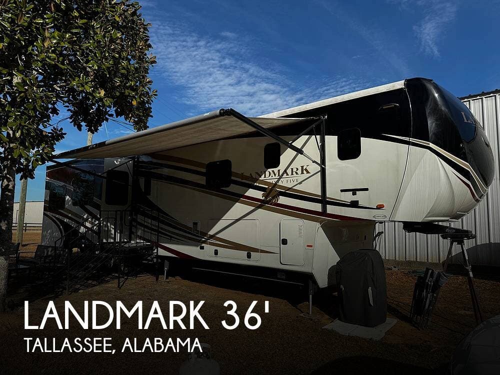 Used 2015 Heartland Landmark 365 Newport available in Tallassee, Alabama