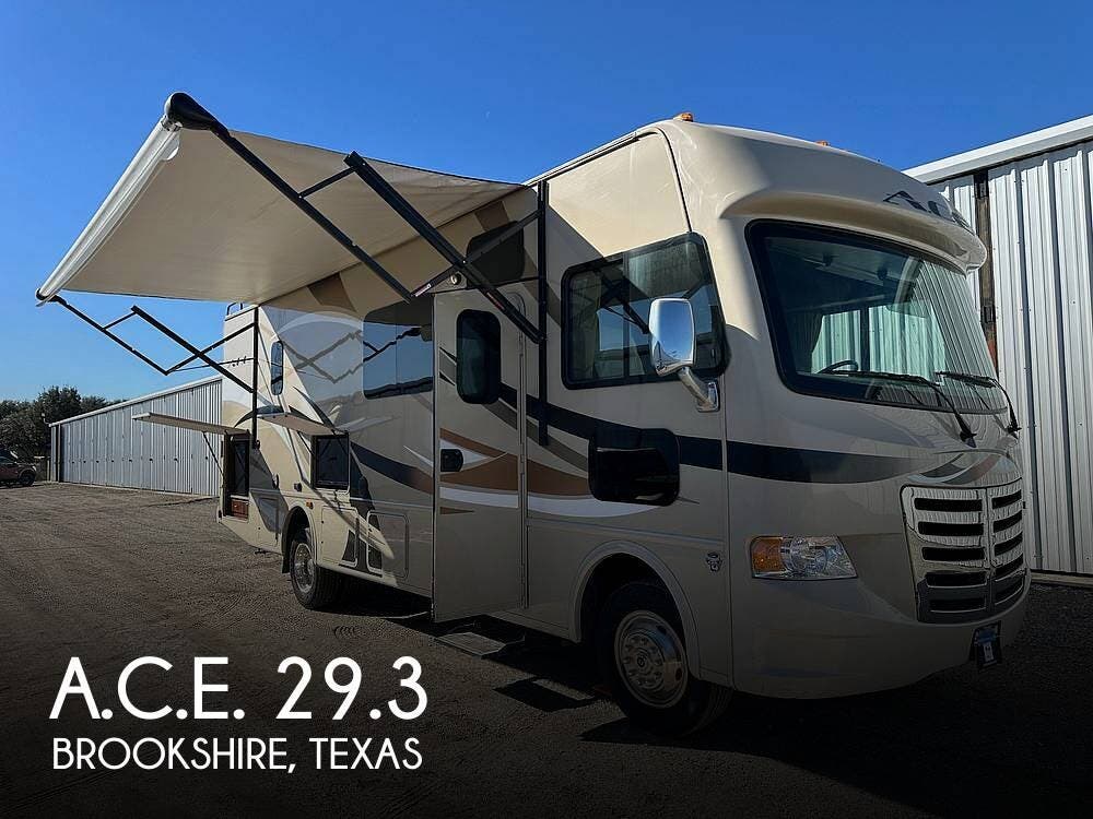 Used 2015 Thor Motor Coach A.C.E. 29.3 available in Brookshire, Texas