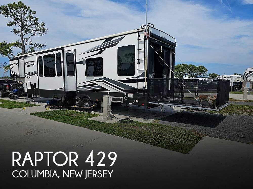 Used 2021 Keystone Raptor 429 available in Columbia, New Jersey