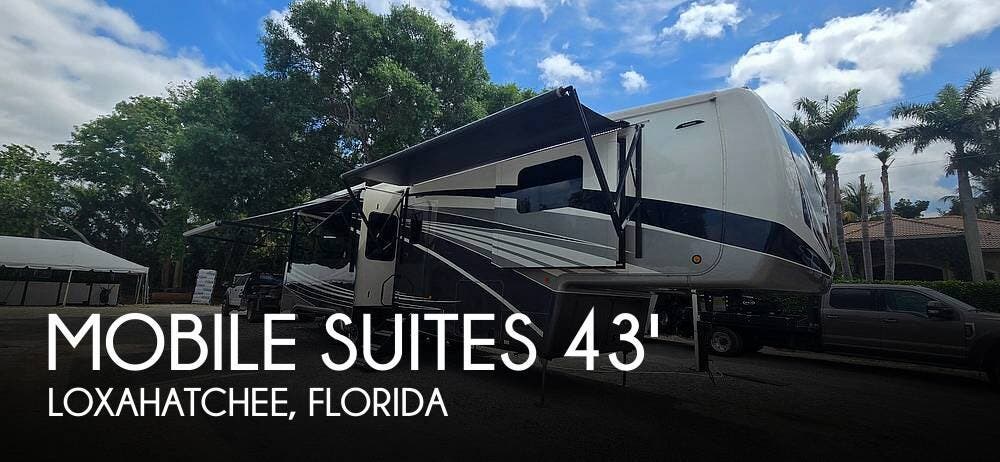 Used 2022 DRV Mobile Suites 43 Manhattan available in Loxahatchee, Florida