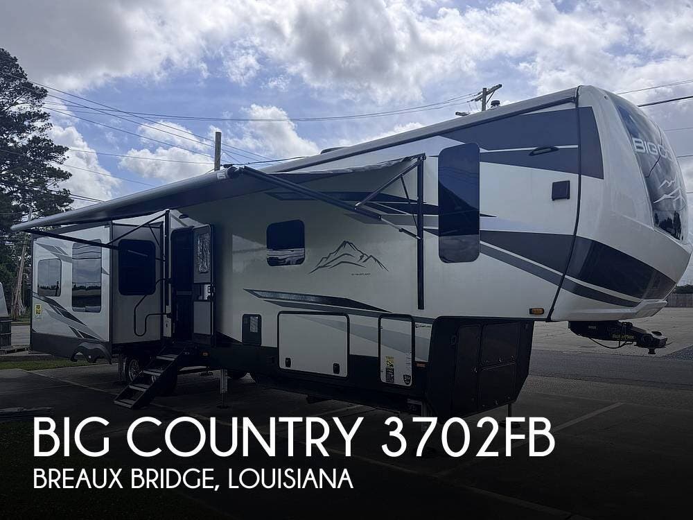 Used 2022 Heartland Big Country 3702FB available in Breaux Bridge, Louisiana