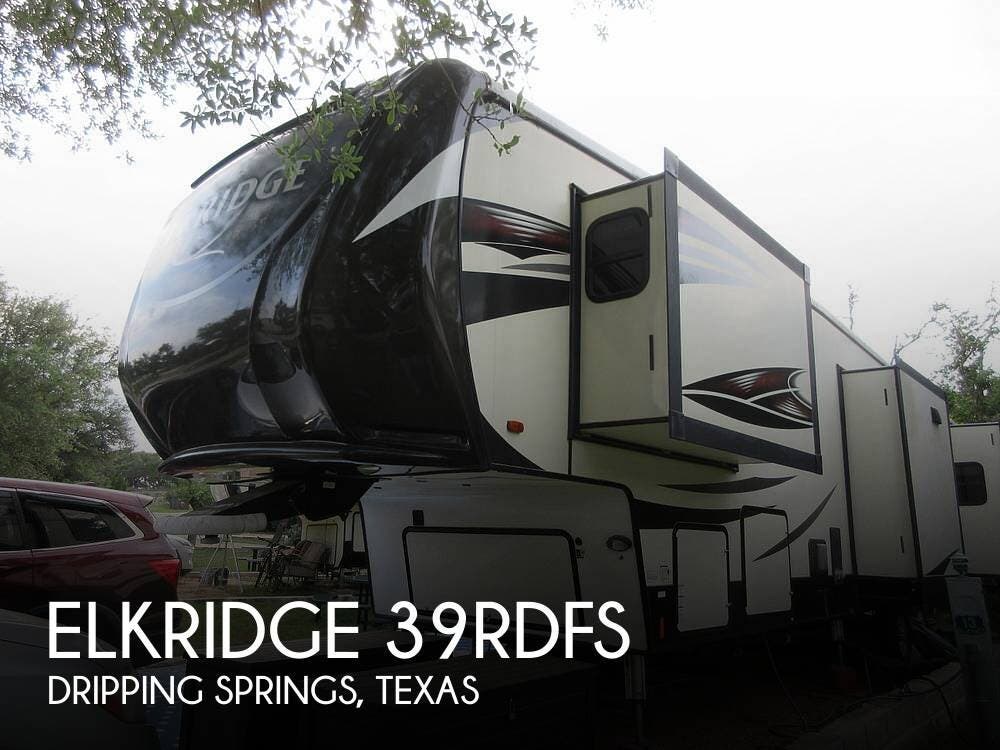 Used 2017 Heartland ElkRidge 39RDFS available in Dripping Springs, Texas