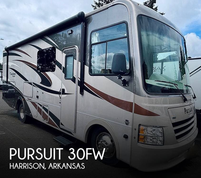 Used 2017 Coachmen Pursuit 30FW available in Harrison, Arkansas