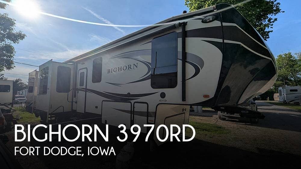 Used 2018  Heartland Bighorn 3970RD by Heartland from Pop RVs in Fort Dodge, IA
