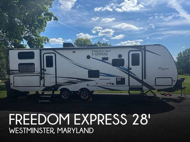 Used 2021 Coachmen Freedom Express 287BHDS available in Westminster, Maryland