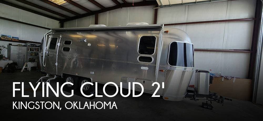 Used 2020 Airstream Flying Cloud 25FB QUEEN available in Kingston, Oklahoma