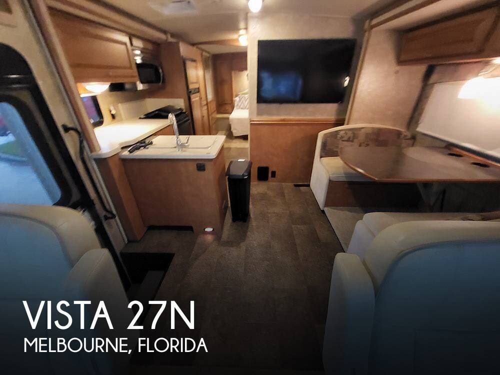 Used 2015 Winnebago Vista 27N available in Melbourne, Florida