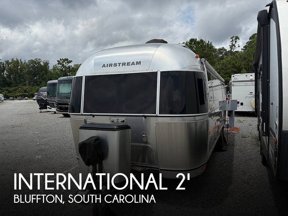 Used 2012 Airstream International Serenity 27FBQ available in Bluffton, South Carolina