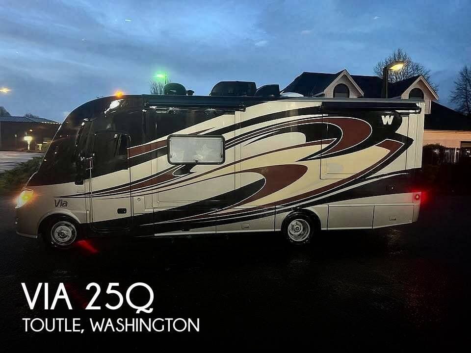 Used 2012 Winnebago Via 25Q available in Toutle, Washington