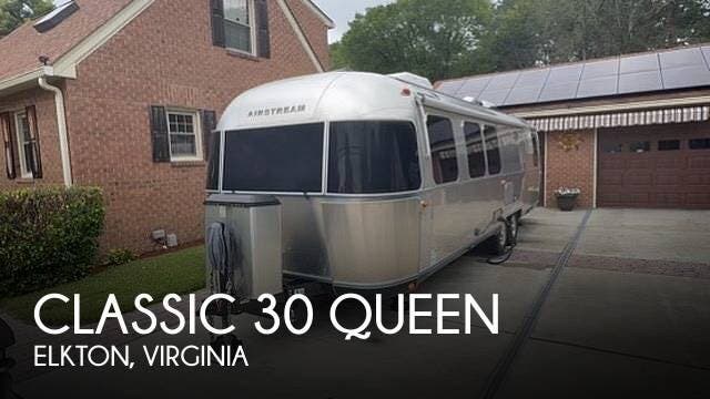 Used 2017 Airstream Classic 30 Queen available in Elkton, Virginia