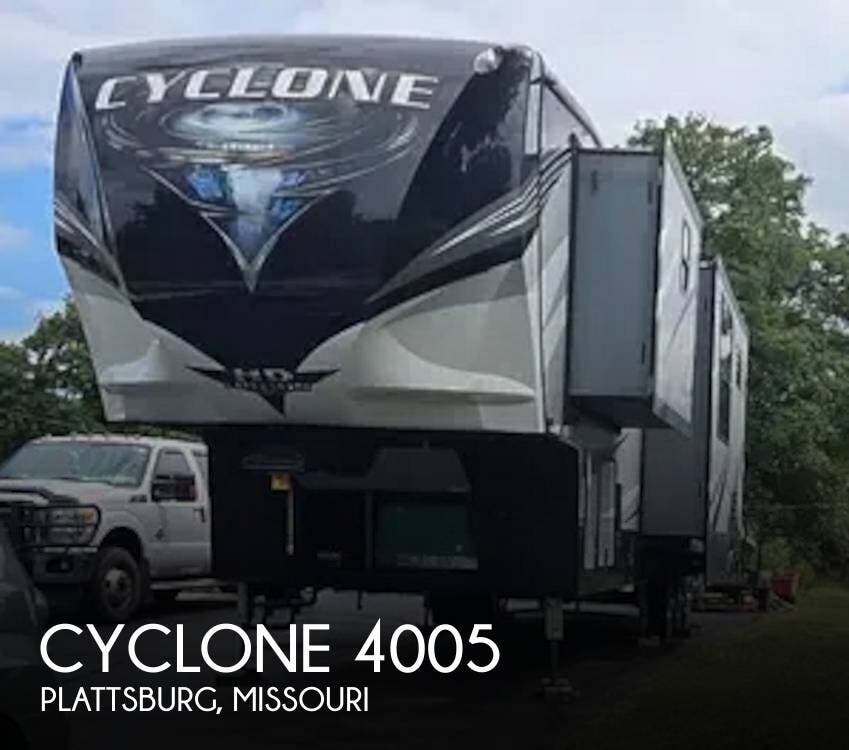 Used 2018 Heartland Cyclone 4005 available in Plattsburg, Missouri