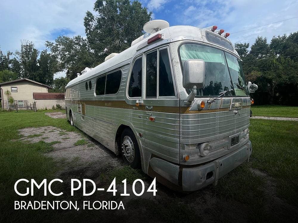 Used 1953 GMC  PD-4104 available in Bradenton, Florida