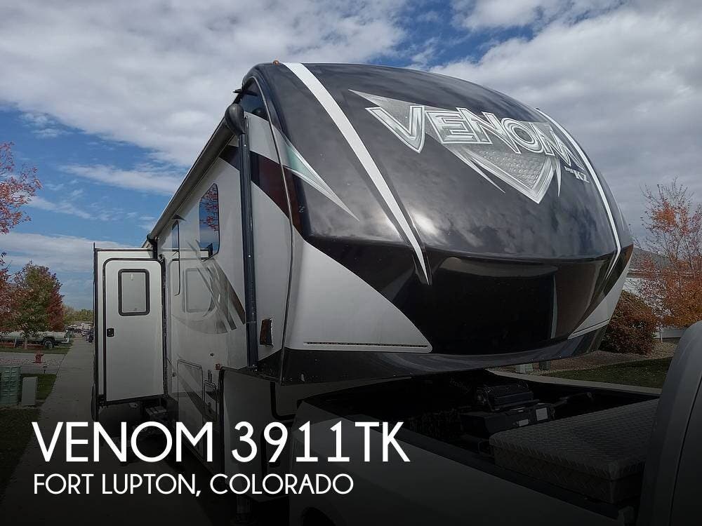 Used 2017 K-Z Venom 3911TK available in Fort Lupton, Colorado