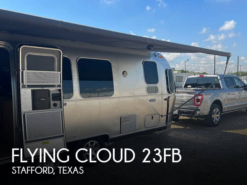 Used 2016 Airstream Flying Cloud 23FB available in Stafford, Texas
