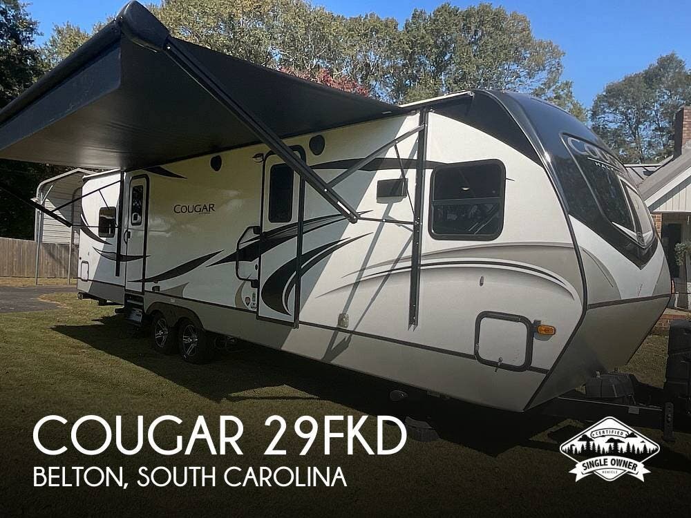 Used 2022 Keystone Cougar 29FKD available in Belton, South Carolina