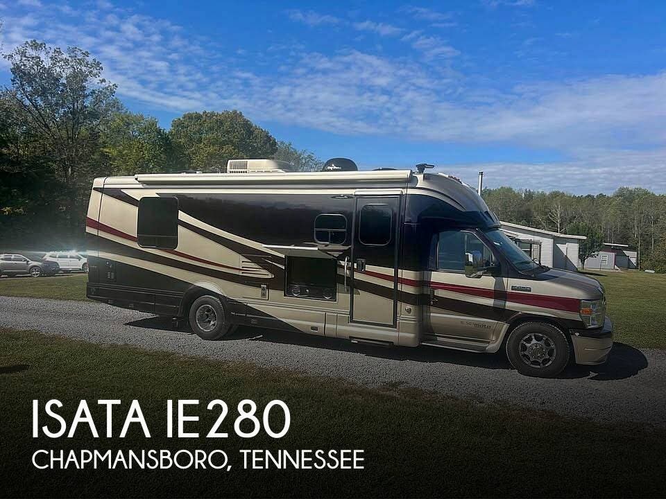 Used 2014 Dynamax Corp  Isata IE280 available in Chapmansboro, Tennessee