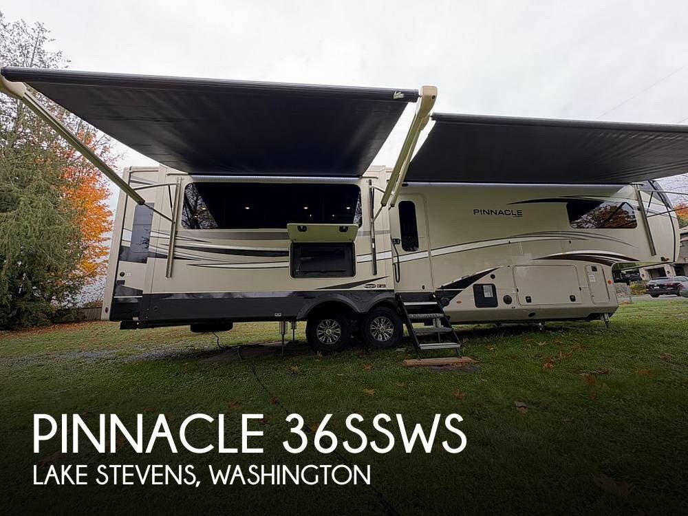 Used 2023 Jayco Pinnacle 36SSWS available in Lake Stevens, Washington