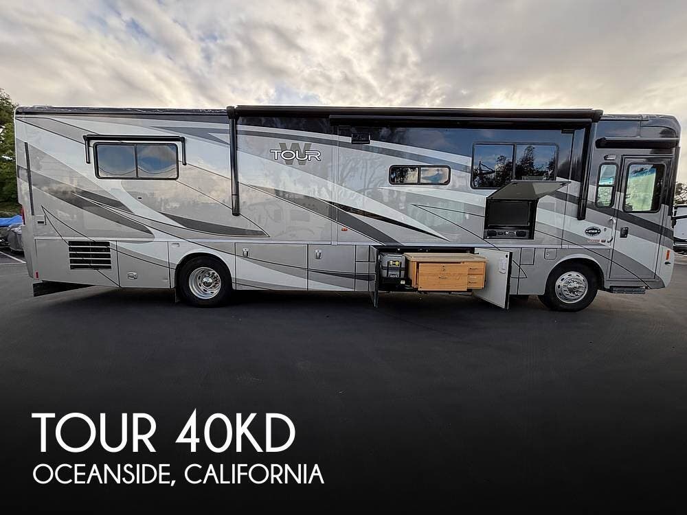 Used 2009 Winnebago Tour 40KD available in Oceanside, California