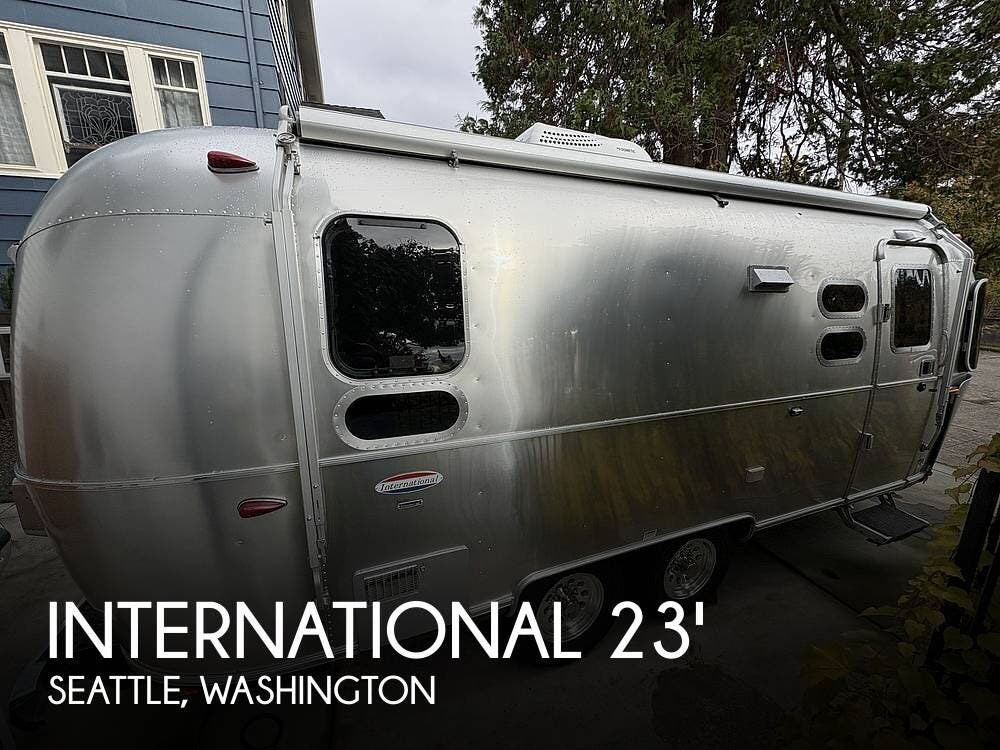 Used 2018 Airstream International Signature 23D available in Seattle, Washington