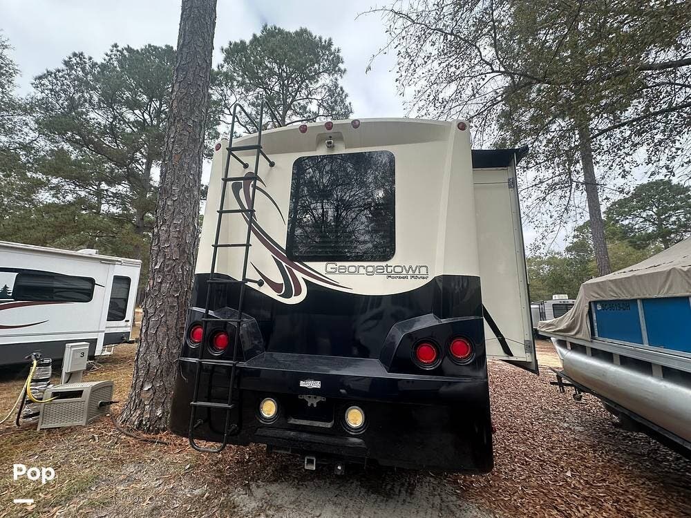 Used 2014 Forest River Georgetown 351DS available in Lexington, South Carolina