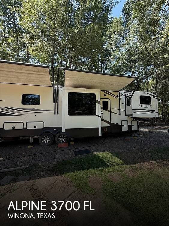 Used 2019 Keystone Alpine 3700 FL available in Winona, Texas
