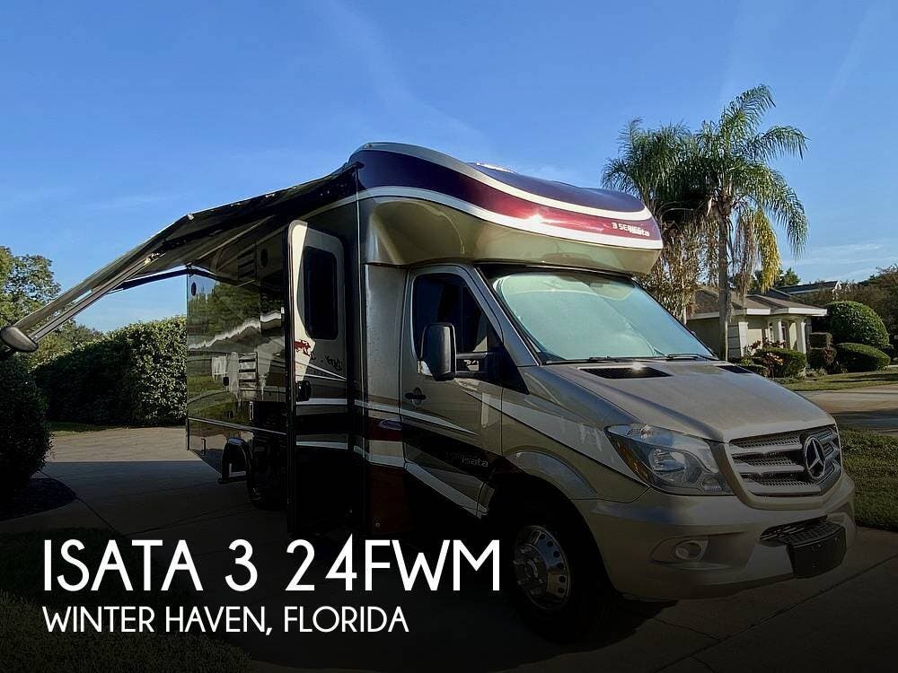 Used 2018 Dynamax Corp  Isata 3 24FWM available in Winter Haven, Florida