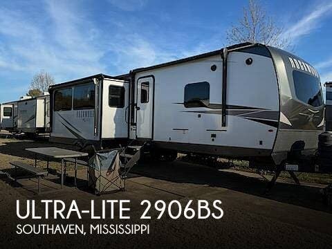 Used 2024 Rockwood  Ultra-Lite 2906BS available in Southaven, Mississippi