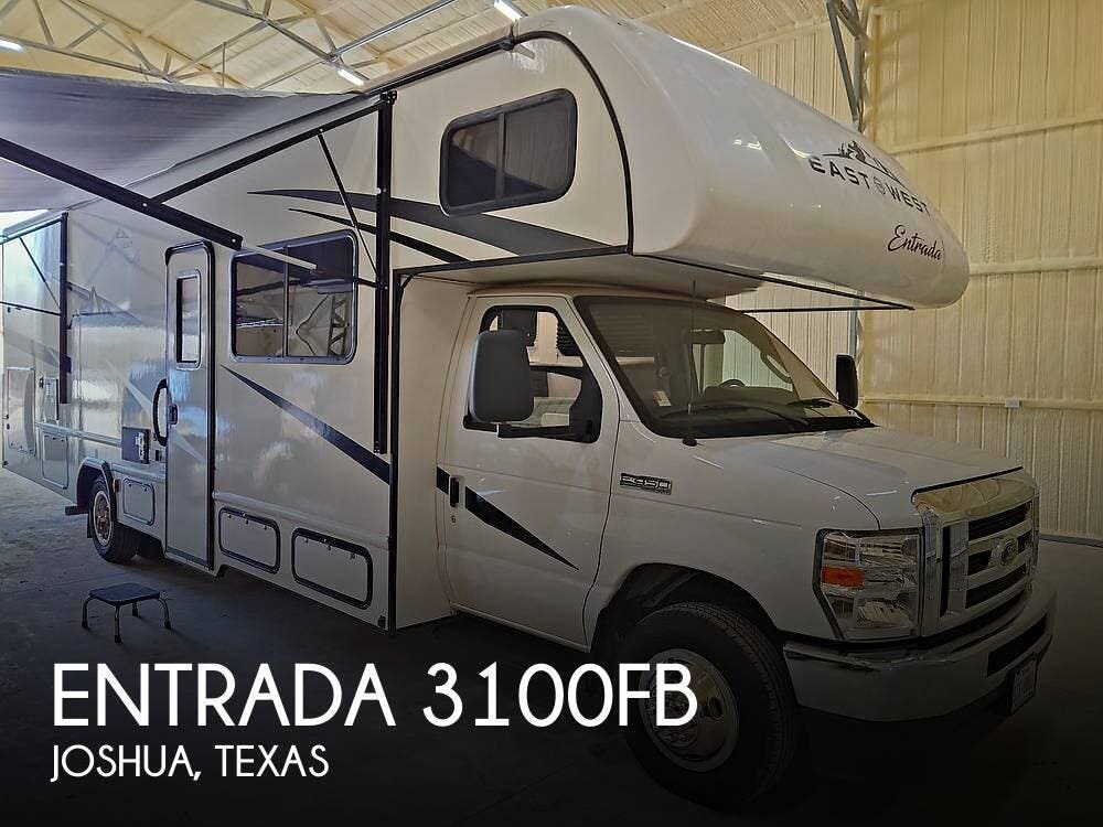 Used 2023 East to West Entrada 3100FB available in Joshua, Texas