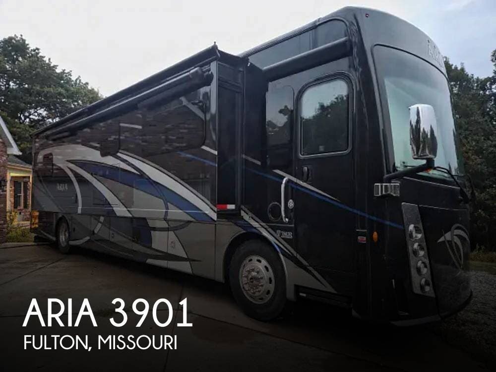 Used 2018 Thor Motor Coach Aria 3901 available in Fulton, Missouri