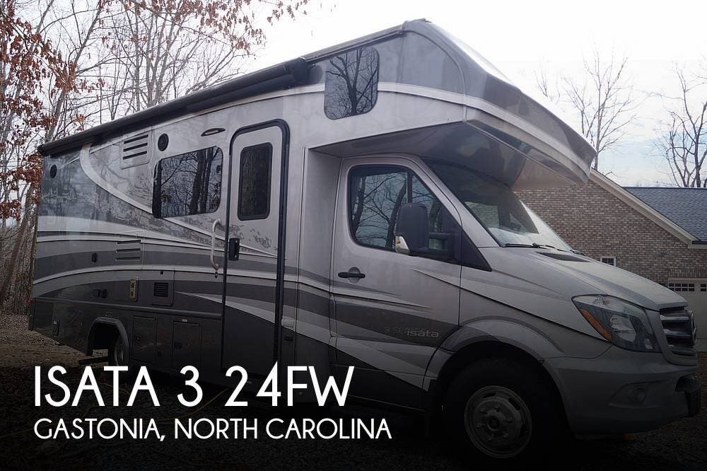 Used 2020 Dynamax Corp  Isata 3 24FW available in Gastonia, North Carolina